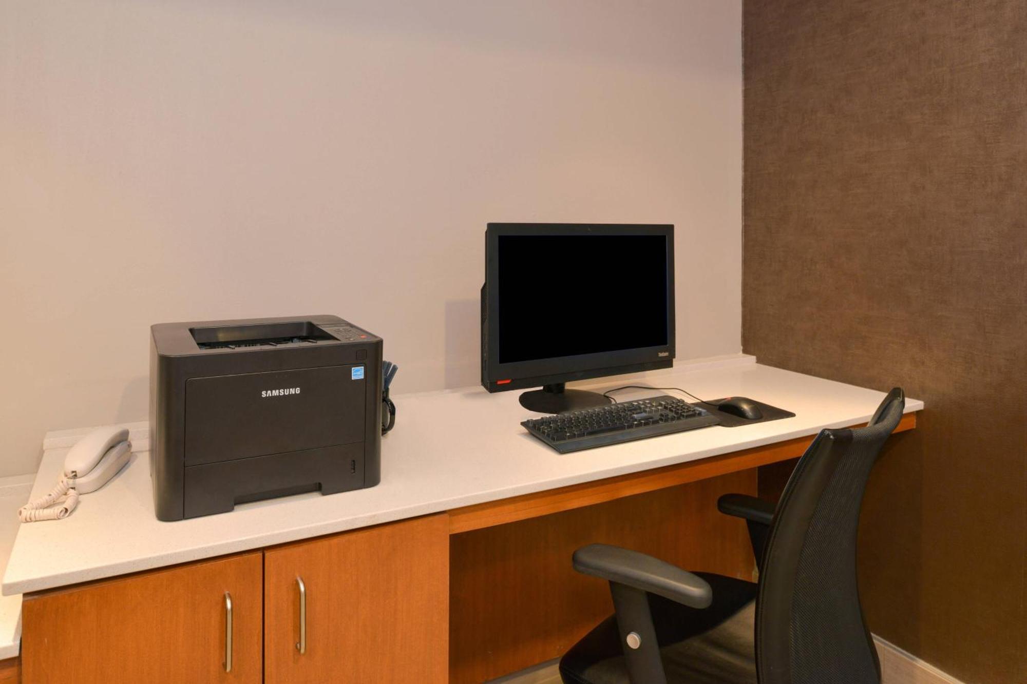 Springhill Suites Durham Chapel Hill Extérieur photo